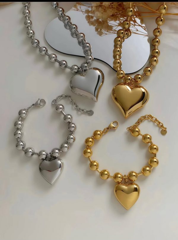 Collier laly